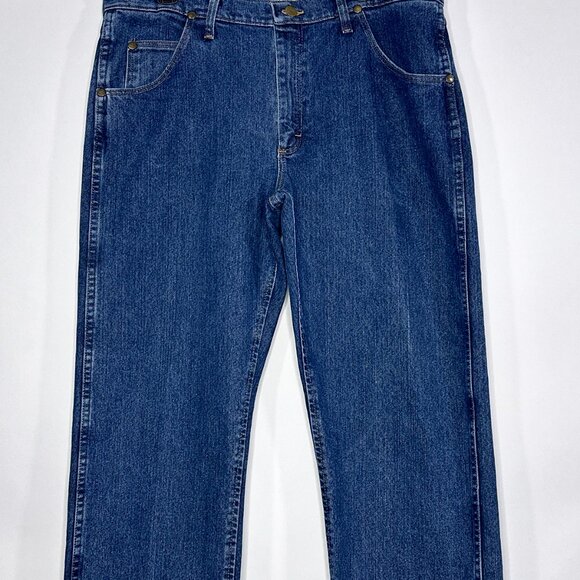 Wrangler Advanced Comfort Jeans Size 34x32 *Measures 37X31**!! - Picture 3 of 13